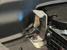 Air Down Gear Up: 3rd Row Seat Delete for LX700H