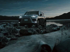 2025 Lexus LX 700h Press Release Photos