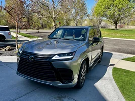 2025 Lexus LX 700h Atomic Silver Pictures