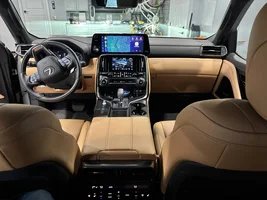 Palomino Interior